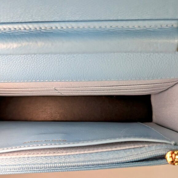 Chanel Blue Caviar Wallet on Chain (WOC) - Picture 10 of 16